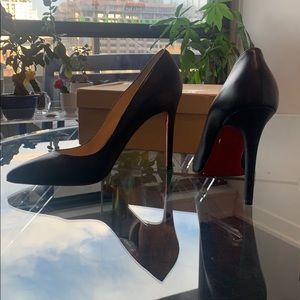 Christian Louboutin Pigalle Follies 100 Size39.5